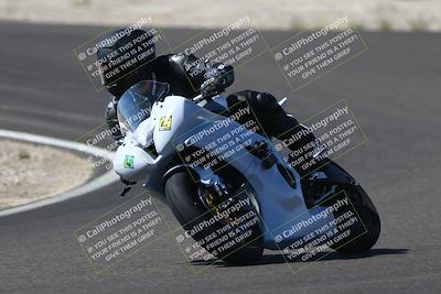 media/Sep-21-2025-TrackDaz (Sun) [[277c75b276]]/C Group/1140pm (Turn 3)/
